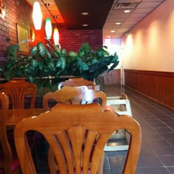 Fu-Lin Chinese Restaurant - Back seating area