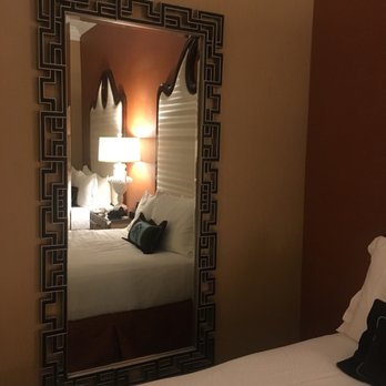 Kimpton Hotel Monaco Denver - I love this mirror and it shows the other bed in the room. - Hotels Near Me - Denver, Colorado Kimpton Hotel Monaco Denver - I love this mirror and it shows the other bed in the room. - Hotels Near Me - Denver, Colorado