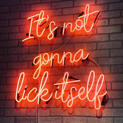 Willies Dick 'n Chicken by null