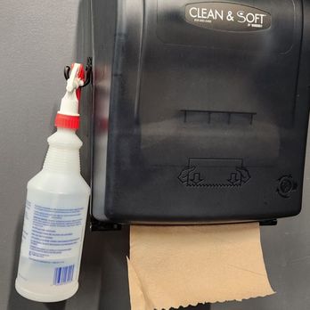 EōS Fitness - What's w the watered down spray? And there's not enough of these spread out!! - Gyms Near Me - Glendale, California