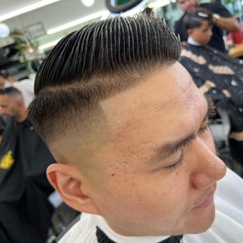 Basic Barber - Skin Fade with Razor Line Up - Barbers Near Me - Costa Mesa, California