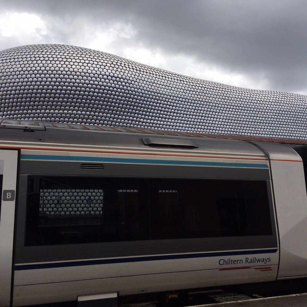 Birmingham Moor Street - A Chiltern carriage with Selfridge's in the background. - Train Stations Near Me - Birmingham, XWM
