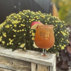 Mingo's Sports Bar & Grill - Caramel Apple Cider