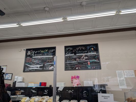 Gondres Bakery by null