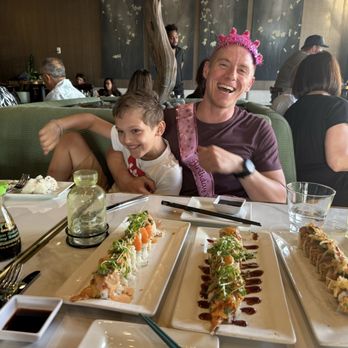 Bonsai - Sushi Bars Near Me - Chandler, Arizona