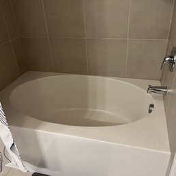 My bathtub was soooo grimy and almost moldy before this. It looks great now!