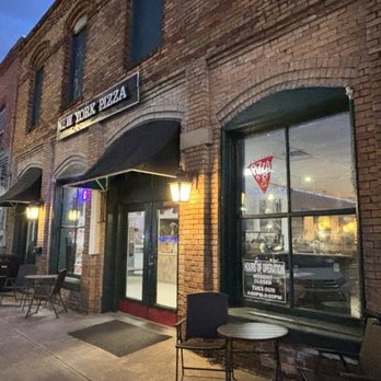 New York Pizza - Pizza Near Me - Hartwell, Georgia New York Pizza - Pizza Near Me - Hartwell, Georgia