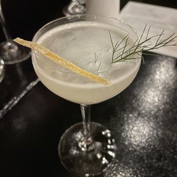 Allora - Cocktail - Wine Bars Near Me - Sacramento, California Allora - Cocktail - Wine Bars Near Me - Sacramento, California