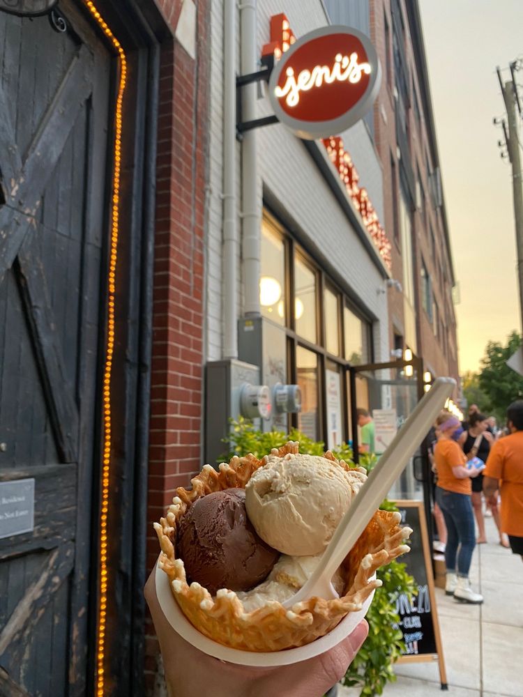 JENI’S SPLENDID ICE CREAMS - 107 Photos & 45 Reviews - 1322 Frankford ...