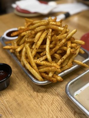 Avenue American Bistro by null