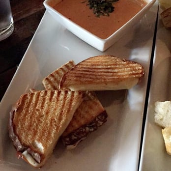 Twisted Vine - Grilled Cheese! Amazing!! Chosen quite often according to the waiter! - Wine Bars Near Me - Fullerton, California Twisted Vine - Grilled Cheese! Amazing!! Chosen quite often according to the waiter! - Wine Bars Near Me - Fullerton, California
