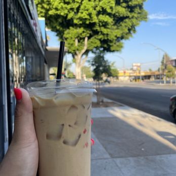 Blvd Cafecito - Coffee & Tea Near Me - Burbank, California