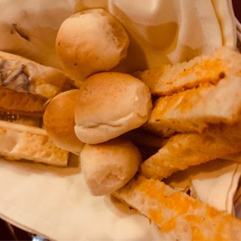 Invita Bistro - Bread - Mediterranean Near Me - Cabo San Lucas, BCS