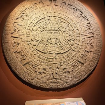 Field Museum - Museums Near Me - Chicago, Illinois