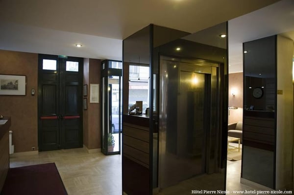 Hôtel Pierre Nicole by null