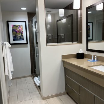 Hyatt House Pittsburgh-South Side - Room 519 - Hotels Near Me - Pittsburgh, Pennsylvania Hyatt House Pittsburgh-South Side - Room 519 - Hotels Near Me - Pittsburgh, Pennsylvania