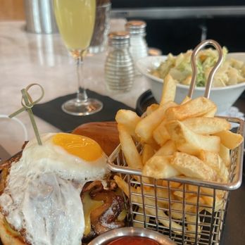 Mesler Kitchen Bar Lounge - New American Near Me - Chicago, Illinois Mesler Kitchen Bar Lounge - New American Near Me - Chicago, Illinois