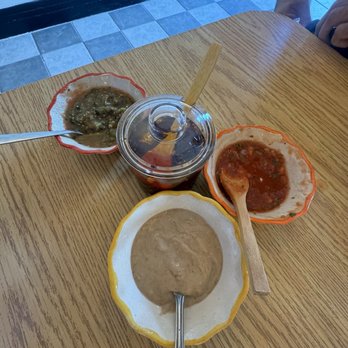 Tacos Wuey - Mexican Near Me - Detroit, Michigan