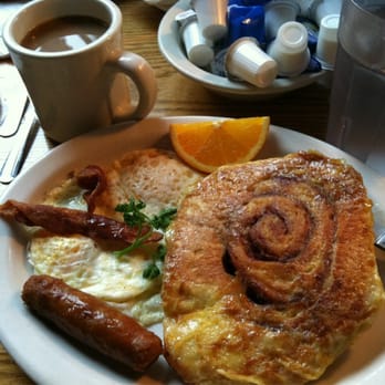 Foxy's Restaurant - Cinnamon roll French toast and eggs and sausage - Diners Near Me - Glendale, California
