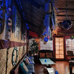 High Roller Tiki Lounge