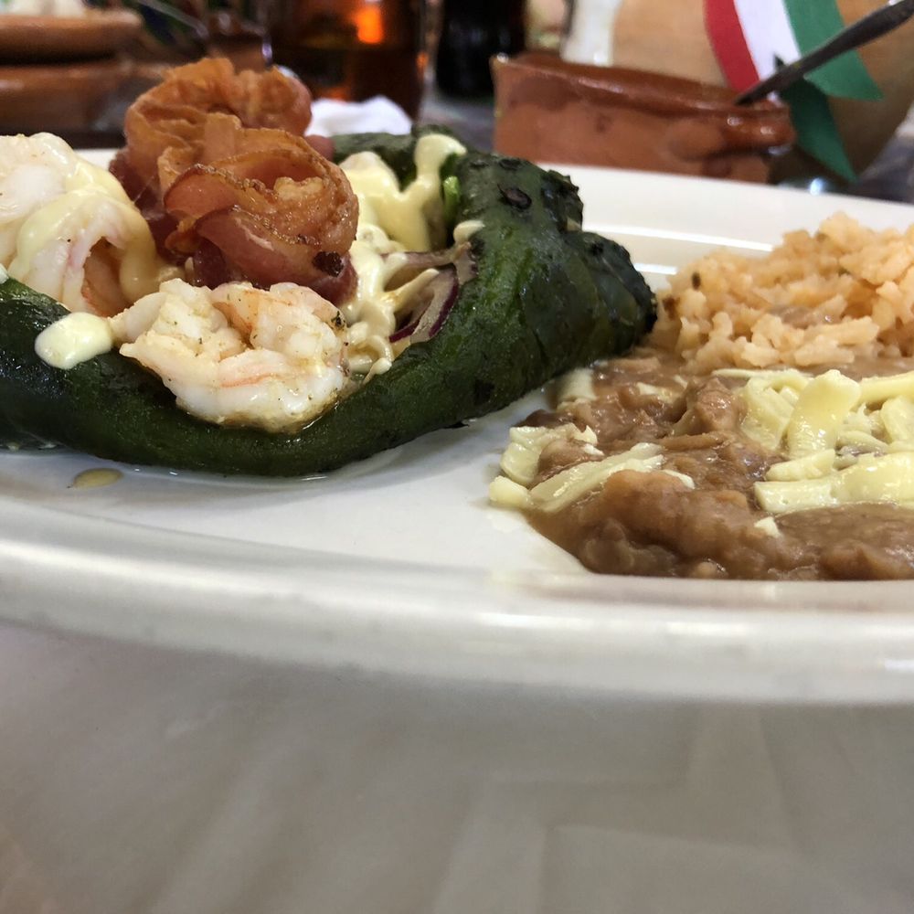 Jesses Carreta - Chili relleno - Mexican Near Me - Puerto Peñasco, SON Jesses Carreta - Chili relleno - Mexican Near Me - Puerto Peñasco, SON