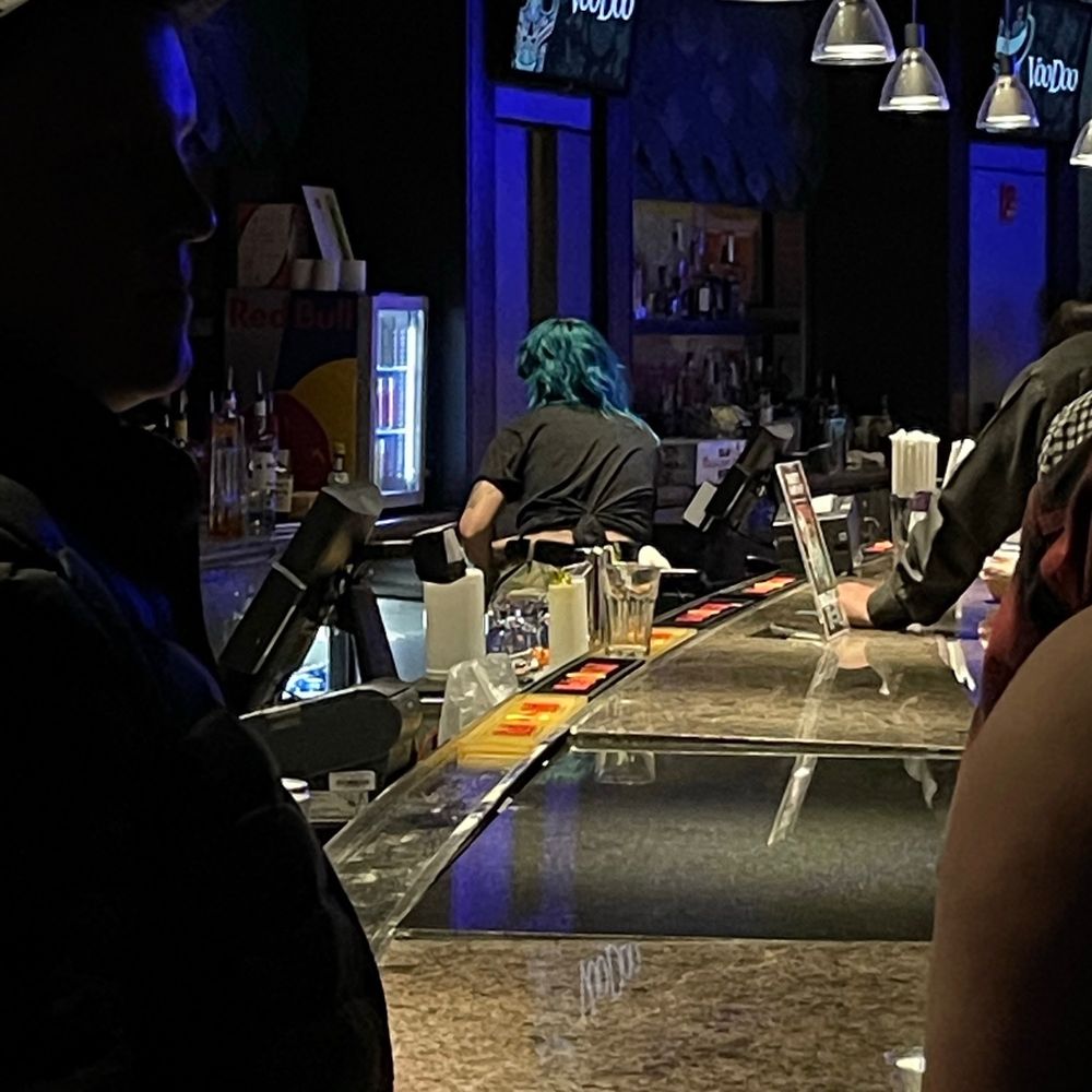 Great bartender's but lack of them Great bartender's but lack of them