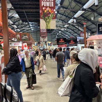 St. Lawrence Market - St Lawrence Market hall - Farmers Market Near Me - Toronto, Ontario