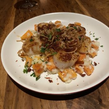 North Italia - Scallops with sweet potato risotto - Italian Near Me - San Diego, California North Italia - Scallops with sweet potato risotto - Italian Near Me - San Diego, California