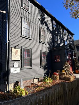 The Daniels House Inn by null