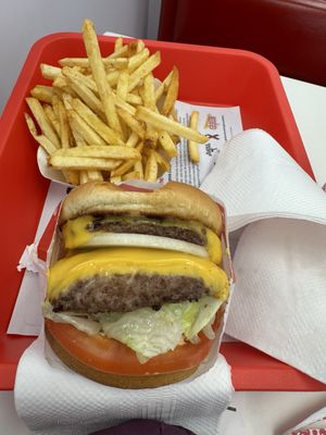In-N-Out Burger by null
