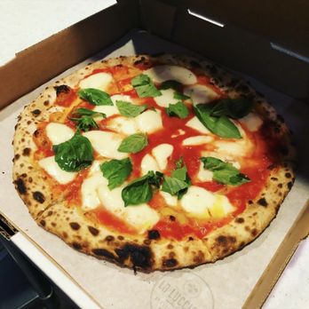 La Lucciola - Margarita - Pizza Near Me - Salem, Oregon La Lucciola - Margarita - Pizza Near Me - Salem, Oregon