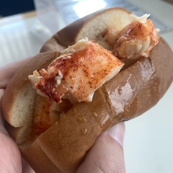 Lunch Lobster Roll - There it is - Seafood Near Me - Southampton, New York Lunch Lobster Roll - There it is - Seafood Near Me - Southampton, New York