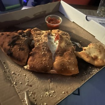 Pizza e Birra - Stromboli was good, just not as good as the pie. - Pizza Near Me - San Diego, California Pizza e Birra - Stromboli was good, just not as good as the pie. - Pizza Near Me - San Diego, California