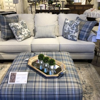 Ashley Store - Plaid ottoman - Furniture Stores Near Me - Santa Fe, New Mexico