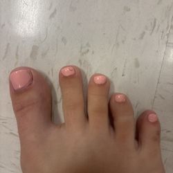My toes are smudged