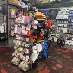 GameStop - Lots of HK stuff