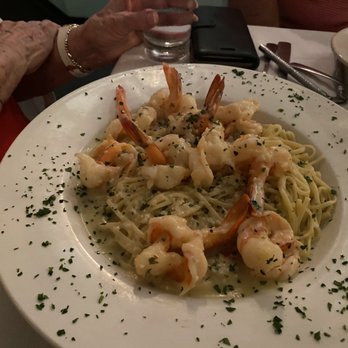 Claw & Hammer - Seafood Near Me - Newport, Rhode Island