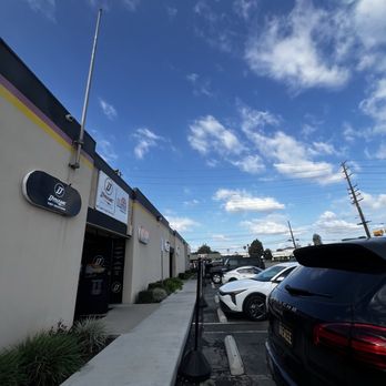Dynamic Auto Custom - Front entrance - Car Window Tinting Near Me - Santa Ana, California
