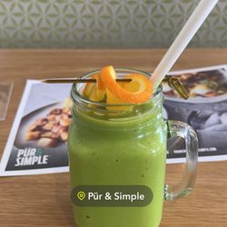 Pur & Simple - Green monster smoothie