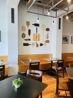 Rodrigo's Craft Pizza by null