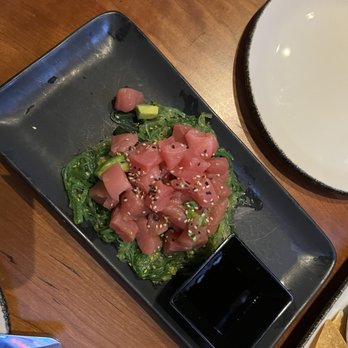 Tommy's Tavern + Tap - Tuna Tartar - American Near Me - Edison, New Jersey