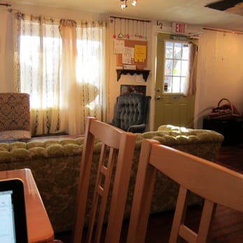 Felicitous - view of the door from a side table http://mealsandmiles.com/2012/01/03/going-under/ - Coffee & Tea Near Me - Tampa, Florida Felicitous - view of the door from a side table http://mealsandmiles.com/2012/01/03/going-under/ - Coffee & Tea Near Me - Tampa, Florida
