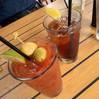 Southside 815 - Some delicious sweet tea and a Bloody Mary - Southern Near Me - Alexandria, Virginia Southside 815 - Some delicious sweet tea and a Bloody Mary - Southern Near Me - Alexandria, Virginia