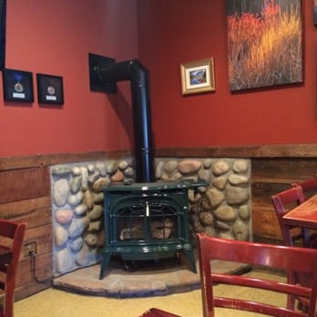 Wind River Brewing - Burgers Near Me - Pinedale, Wyoming