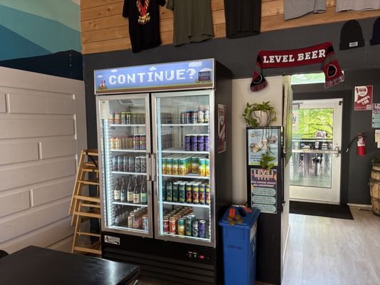 Level Beer: Level 2 Multnomah Village by null