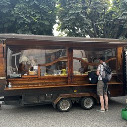Luzerner Wochenmarkt - Cheese stand