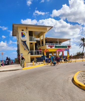 300 N Beach Rd by null