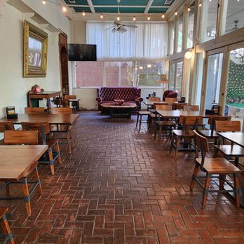 THE 1890 ROOM - Updated November 2025 - 17 Photos - 303 E Main St