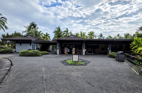 Pu'uhonua O Honaunau National Historical Park by null