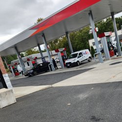 Bloomfield BreakPoint - 4 Islands, 8 pumps